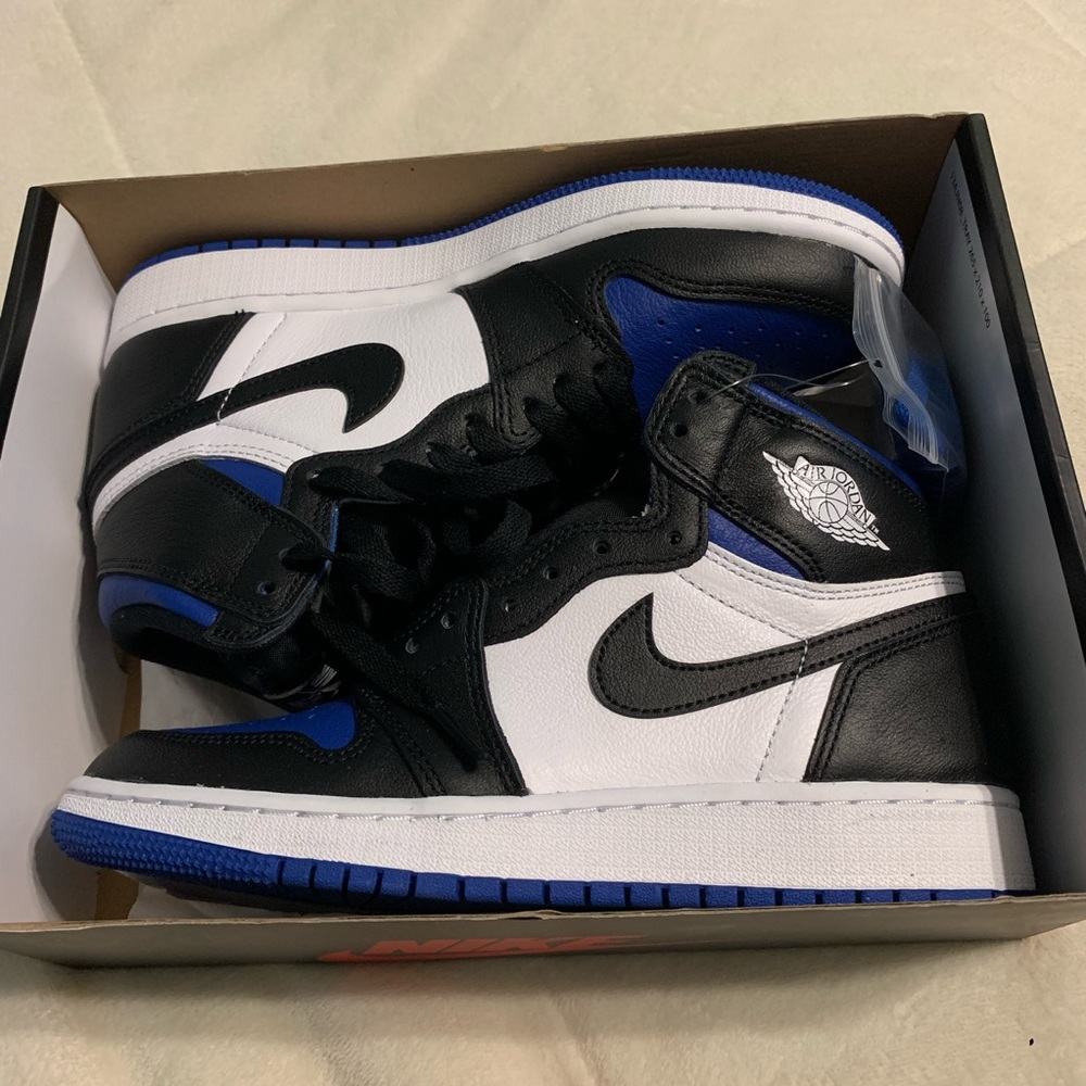 NWT Air Jordan 1 Retro High OG Royal Toe
